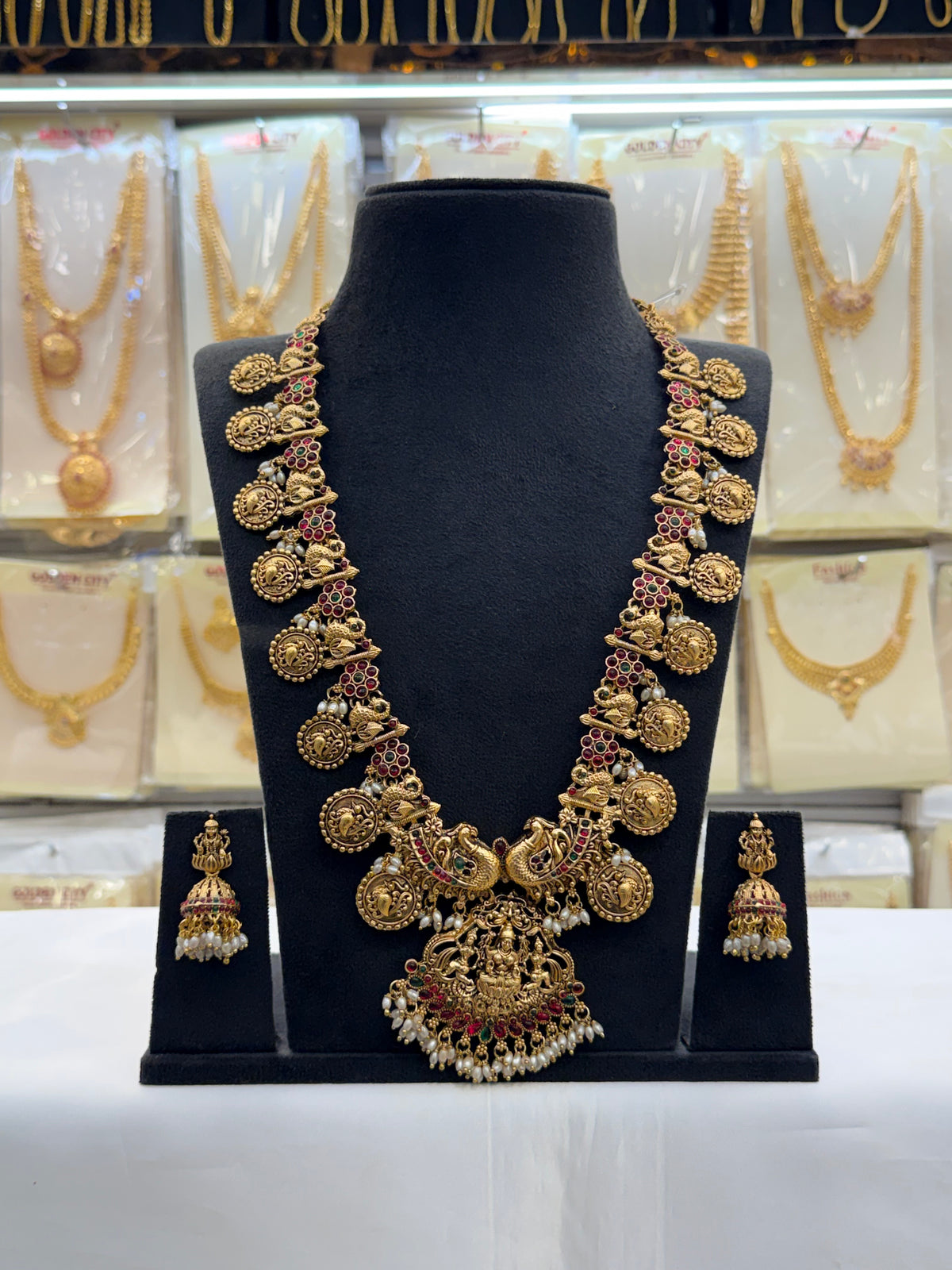 Antique Heritage Elegance Haram
