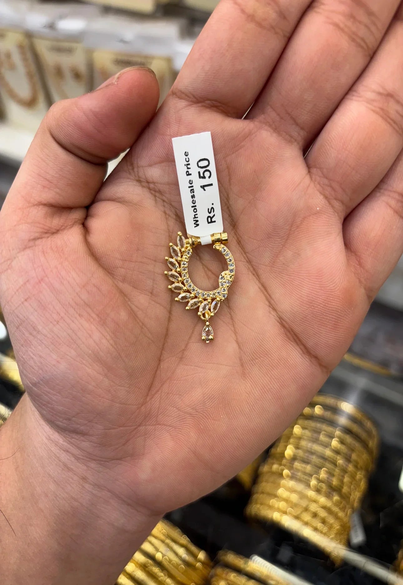A.D Stone Gold Nose Ring