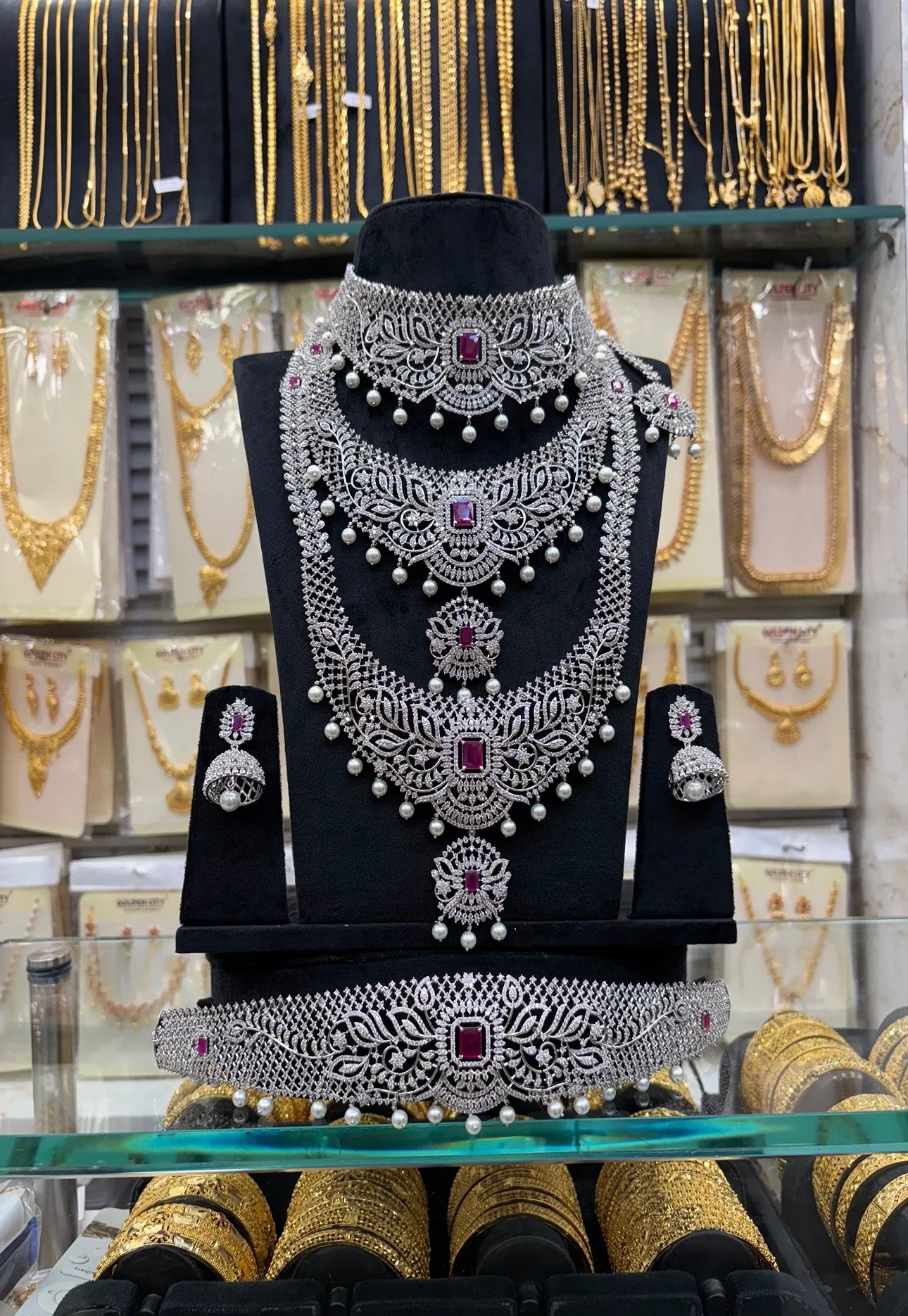 A.D Pink Stone Set with Hipbelt