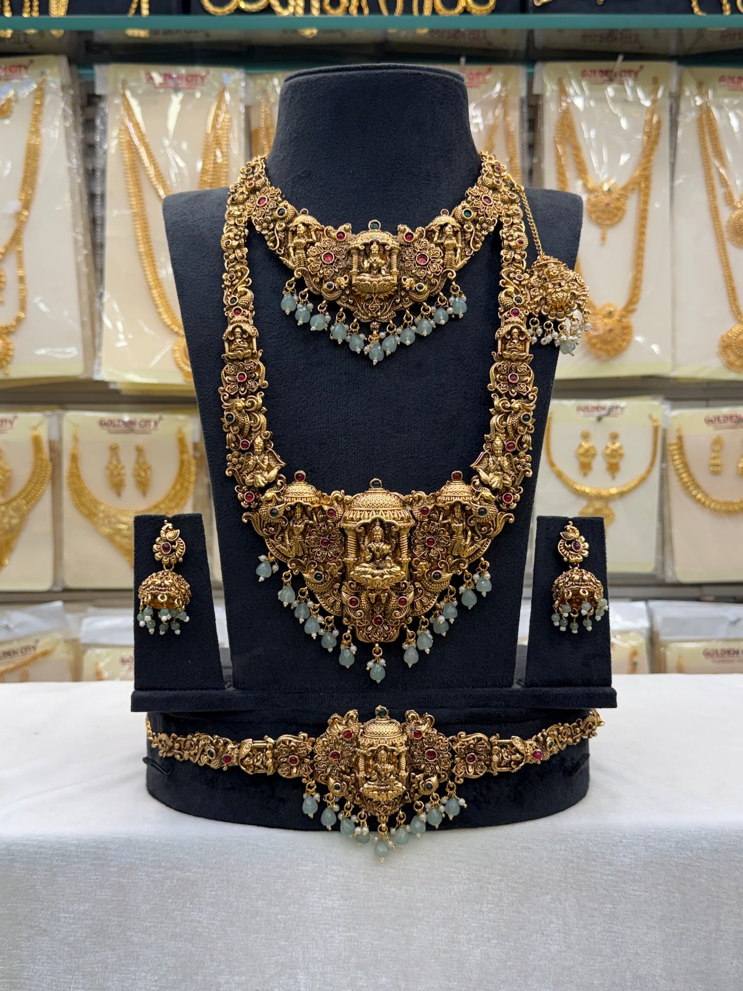 Heavy Antique Bridal Set Pastel Beats