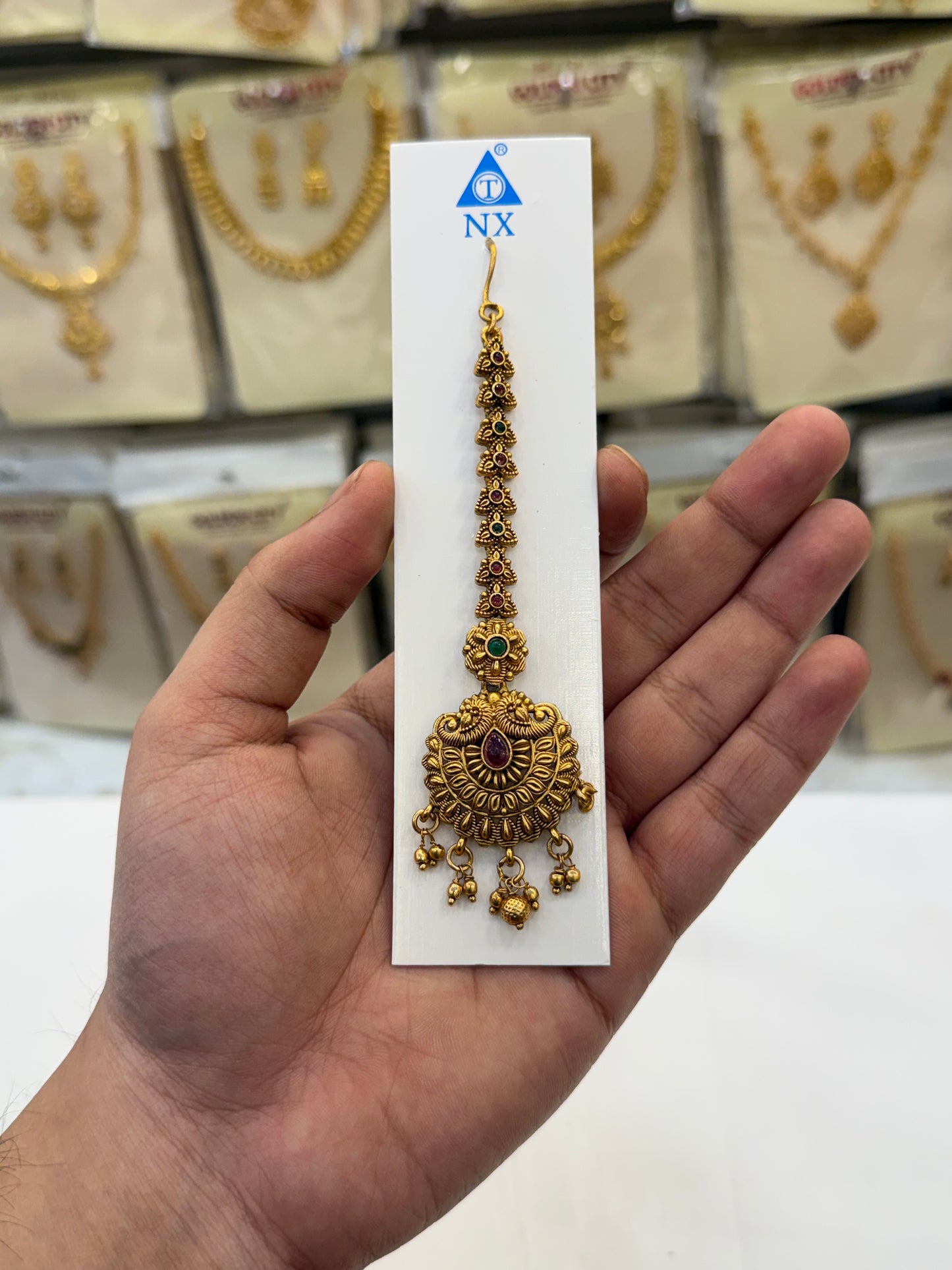 Antique Floral Tikka