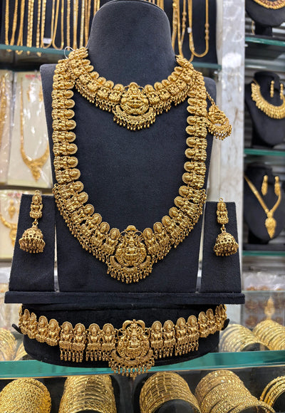 Simple Designs Bridal Set