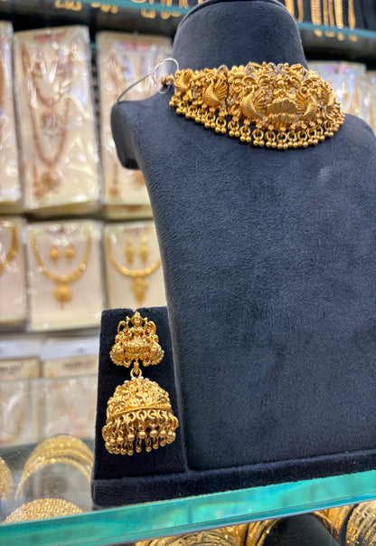 Antique Gold Choker Set