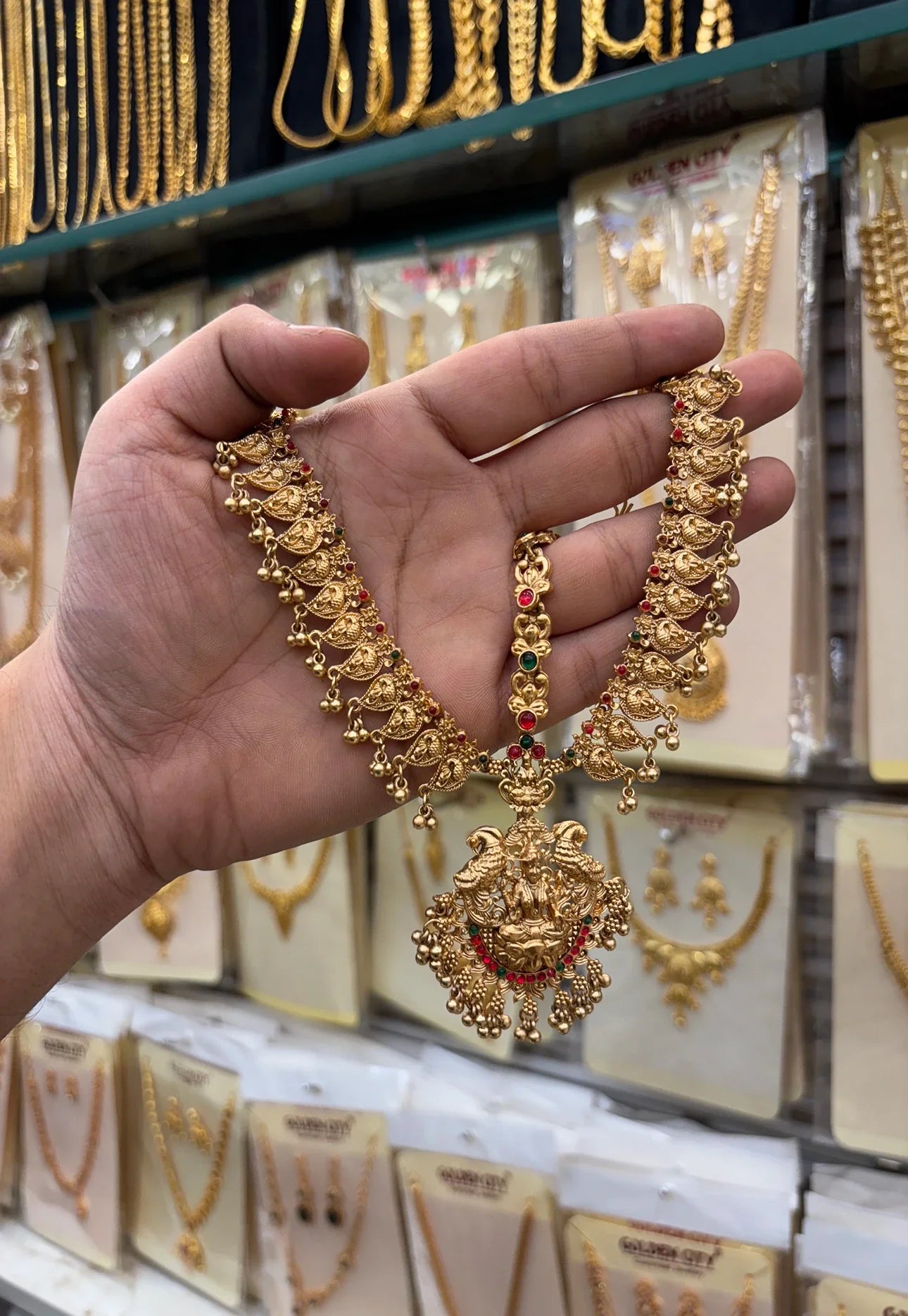 Antique Three Layer Tikka