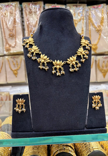 Gold Beats Lotus Necklace