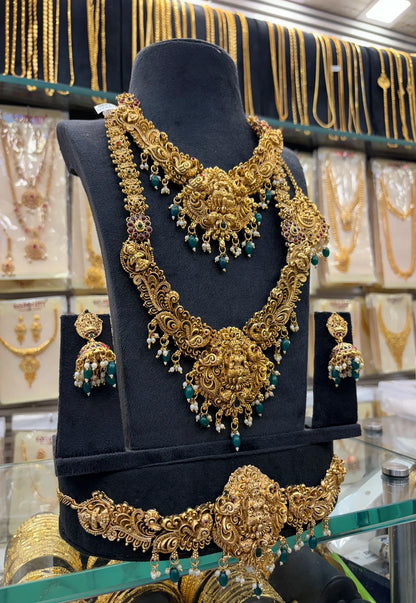 Green Beats Antique Work Bridal Set