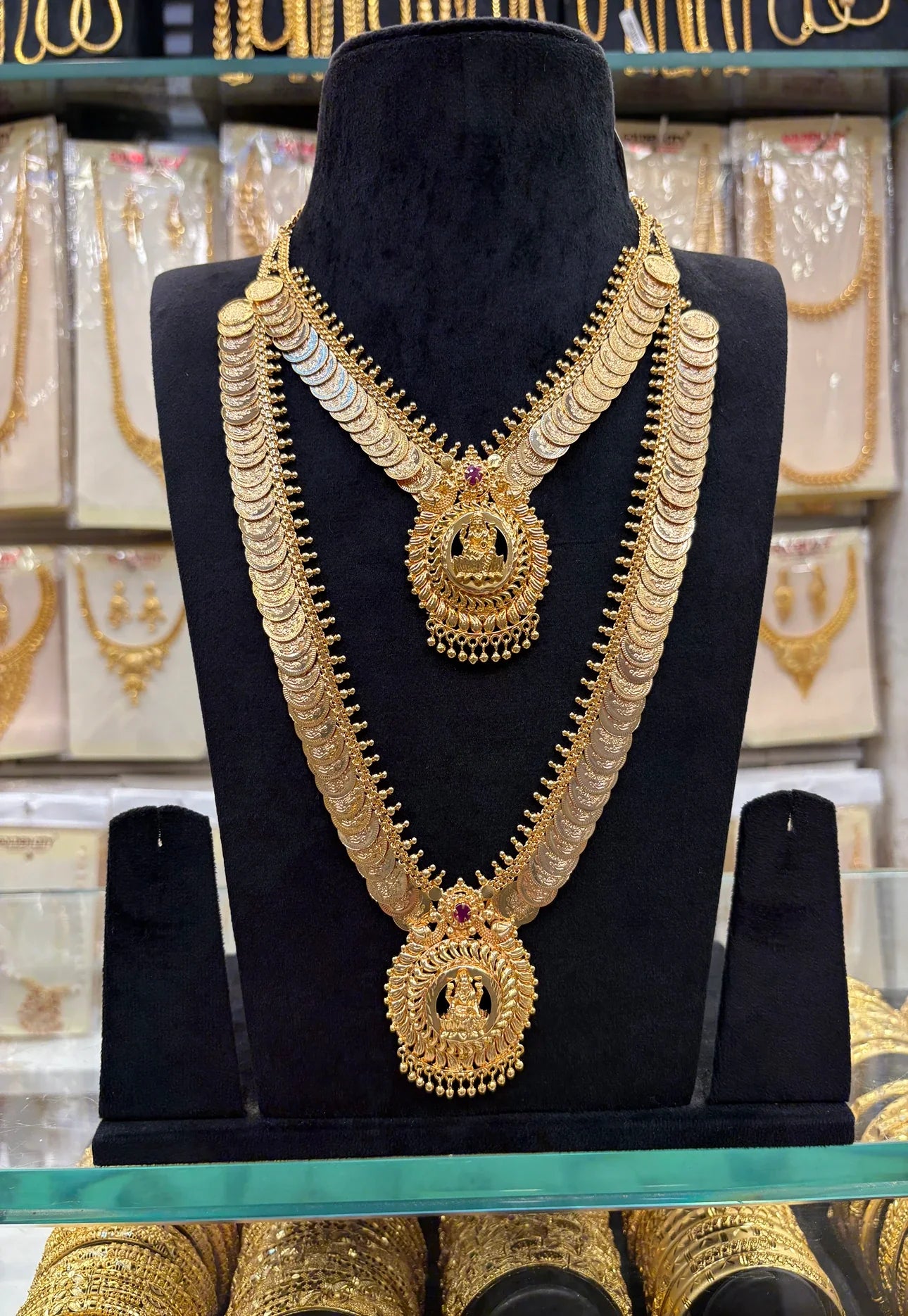 Lakshmi  Dollar Kasimala Combo Set Guarantee Polish