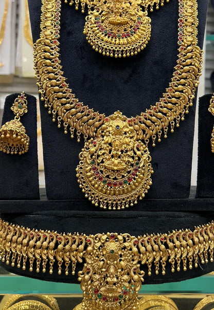 Laxmi Nice Work Bridal Set