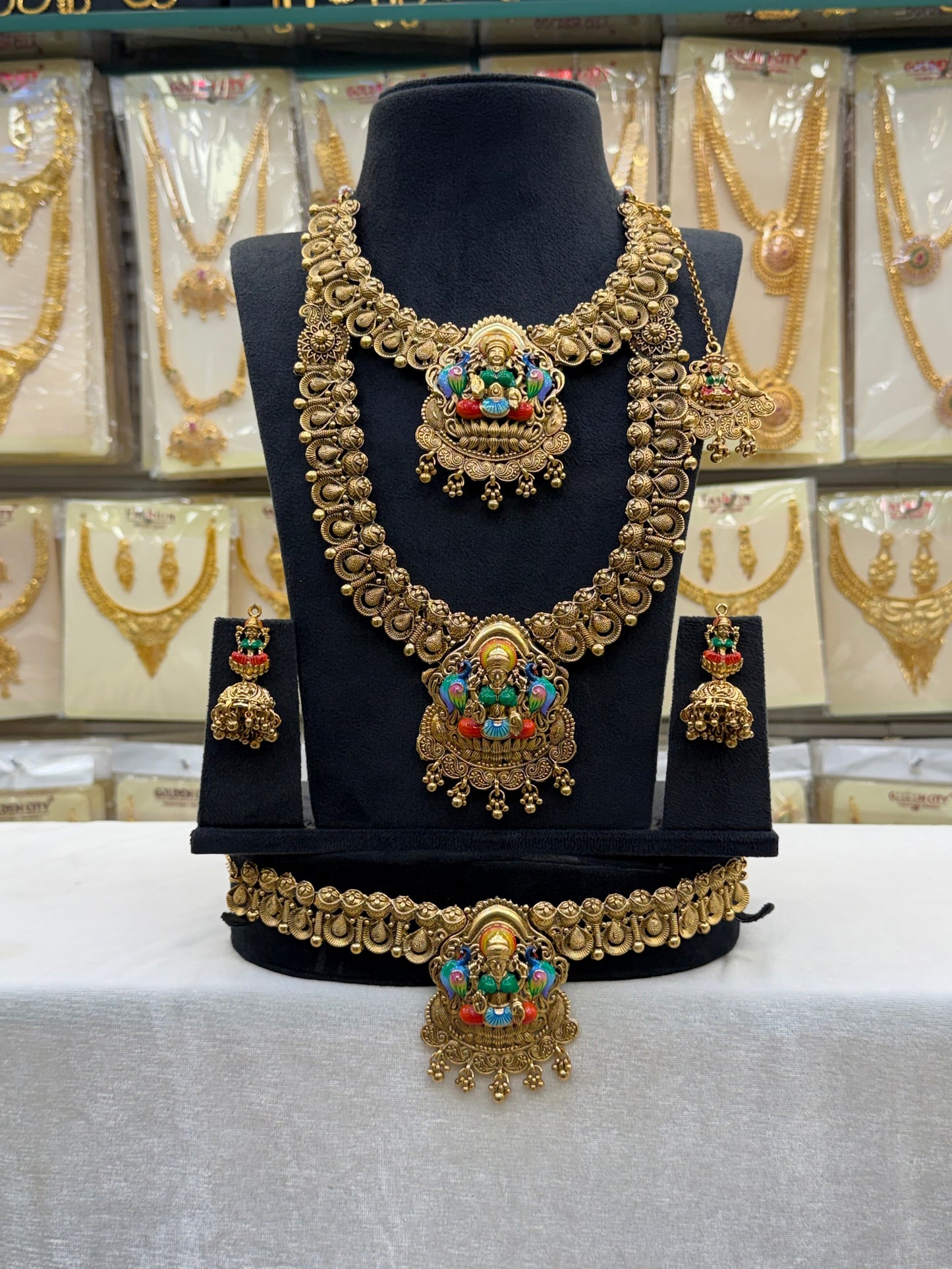 Enamel Laxmi Design Bridal Set