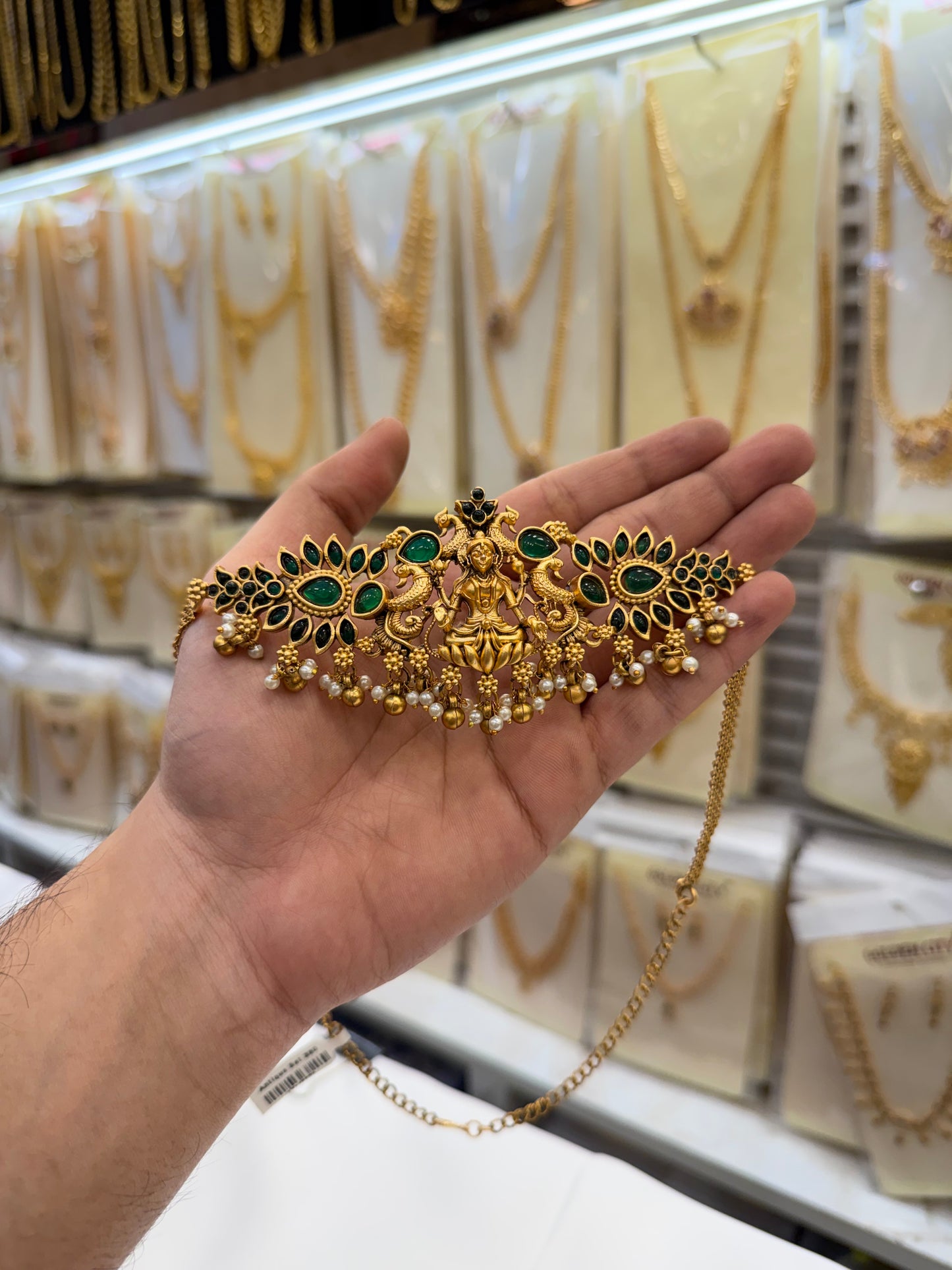 Emerald Green Antique Choker