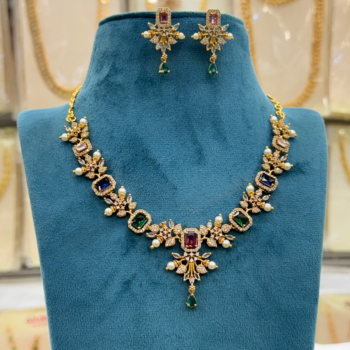Minimal Luxe AD Necklace Multi Stone