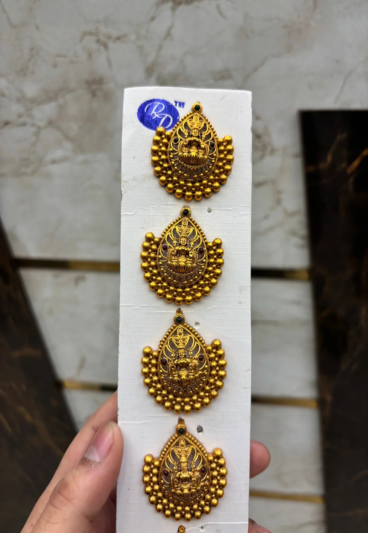 Antique Jada Bila 9 Pcs Set