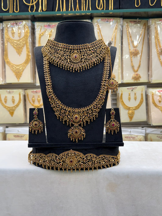 Flower Design Bridal Set