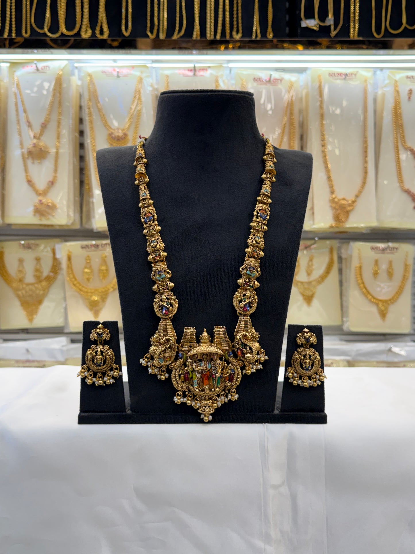 Meenakshi Thirukkalyanam Haram
