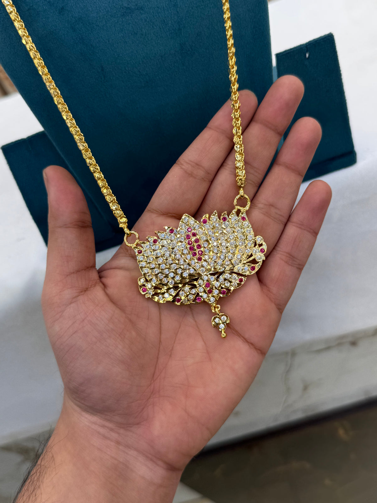 Lotus Bloom Impoun Dollar