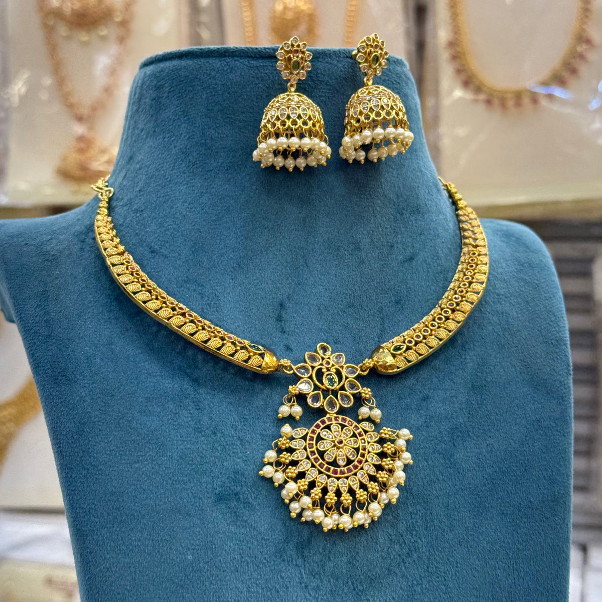Elara Antique Necklace