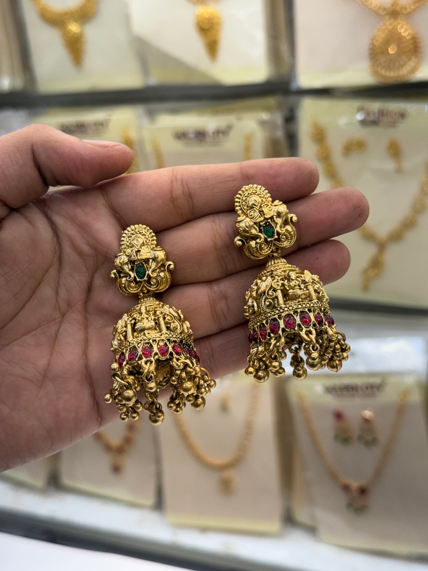 Heavy Antique Gold Beats Laxmi Design Bridal Set