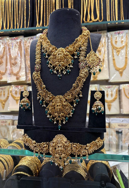Green Beats Antique Work Bridal Set