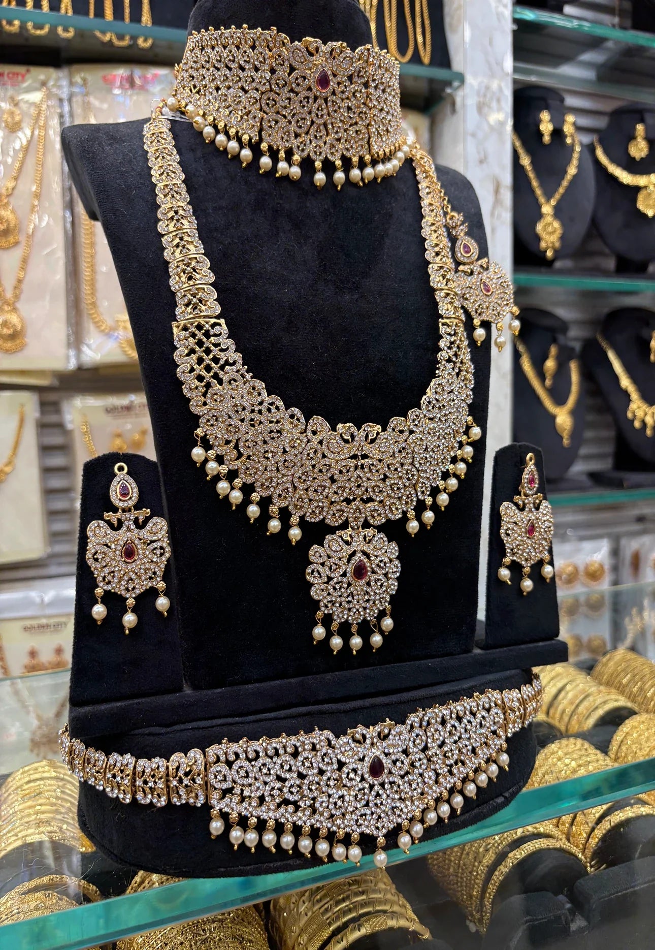Stone Work Choker Bridal Set