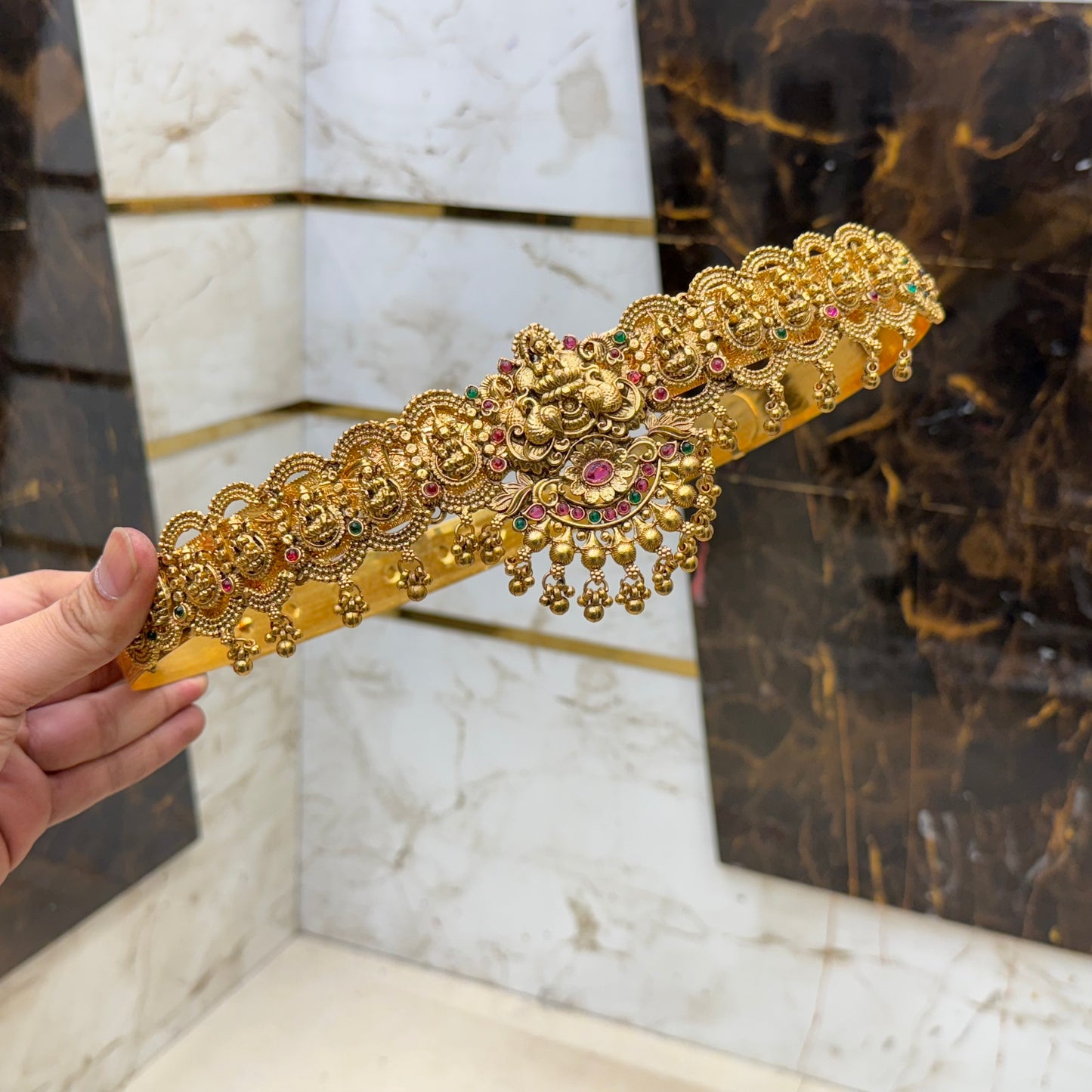 Antique Lakshmi Hipblet