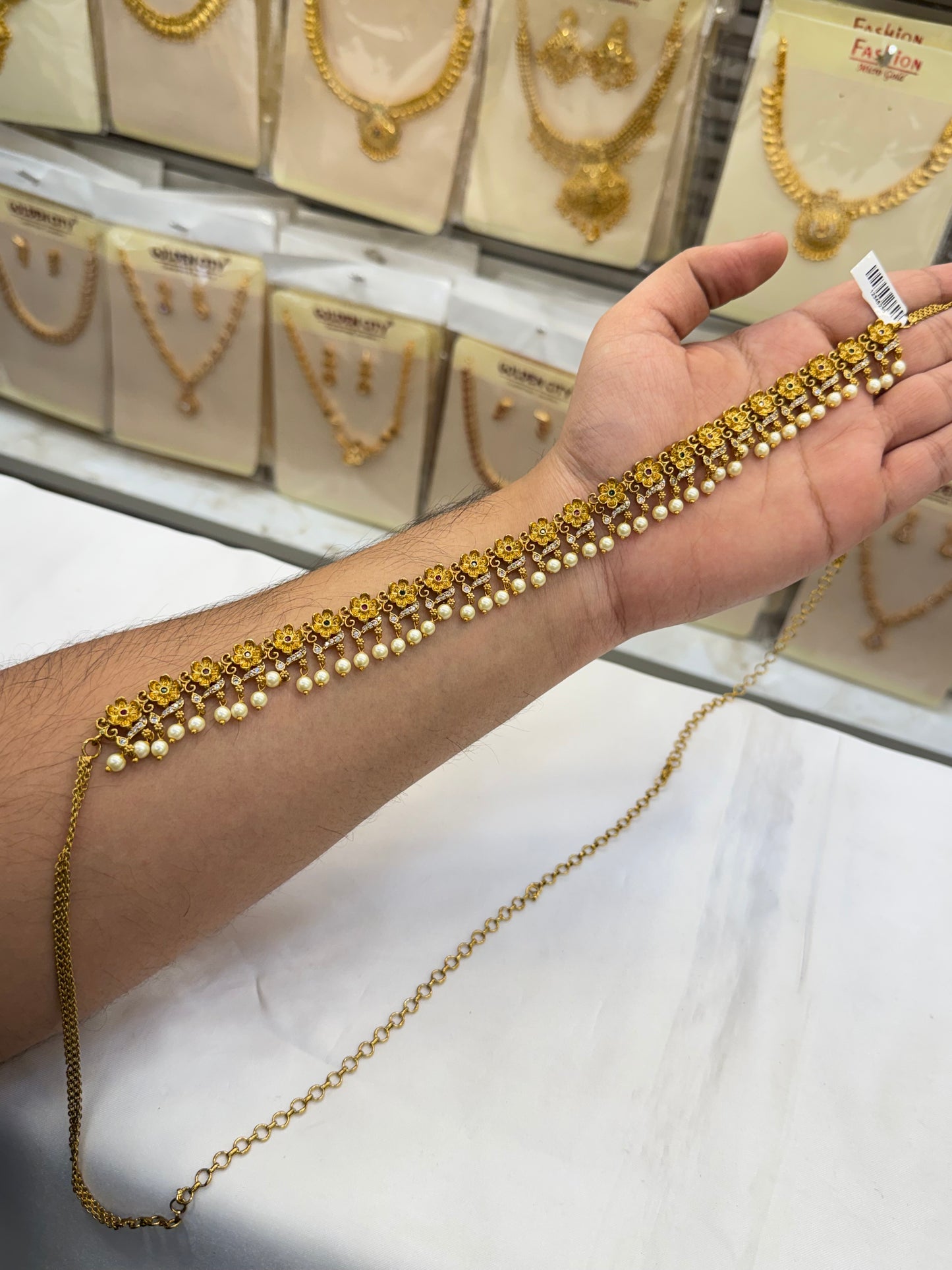 Elegant Sparkle Hip Chain