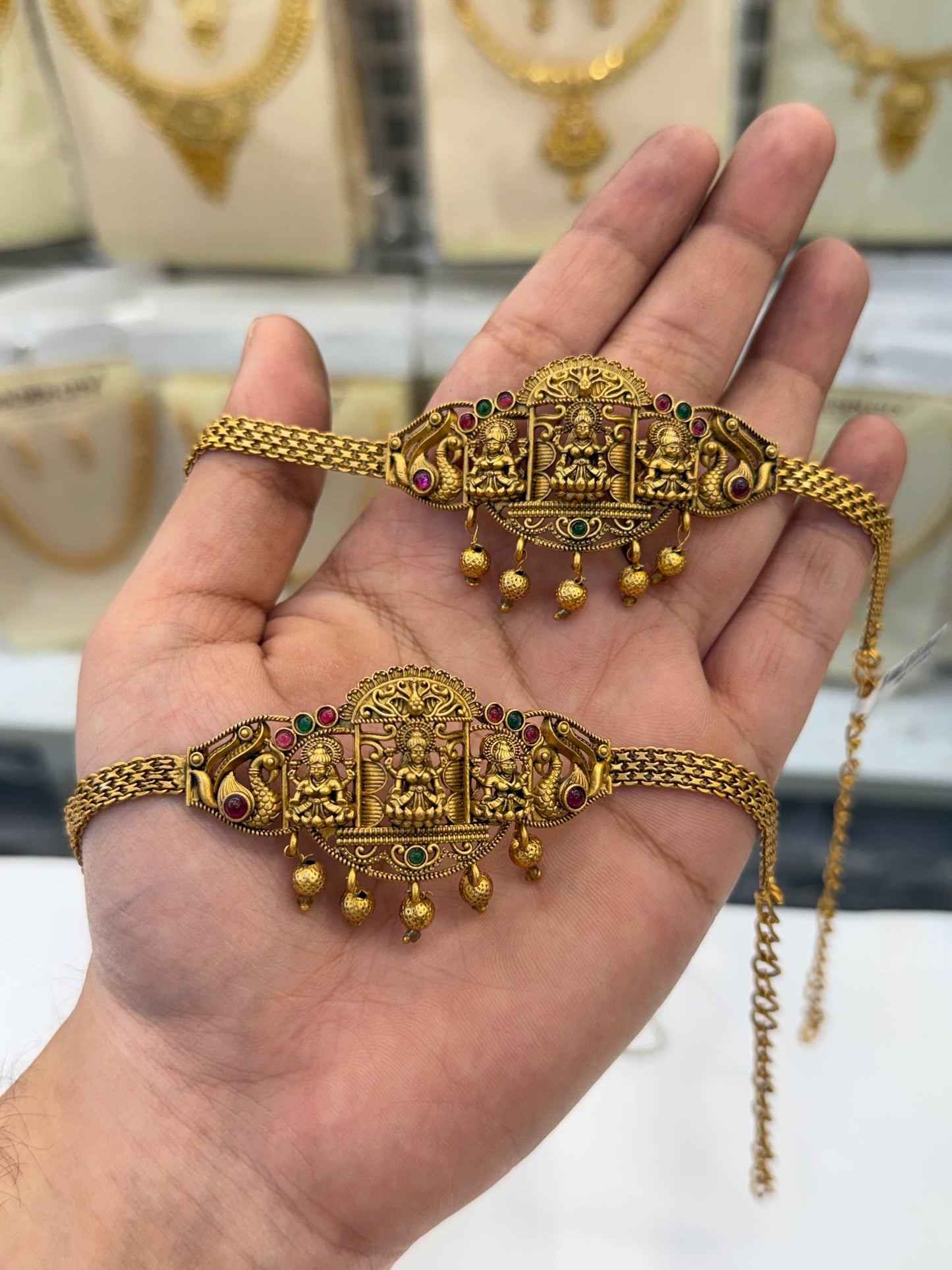 Rani Antique Venky