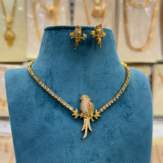 Elegant Lovebirds Pendant