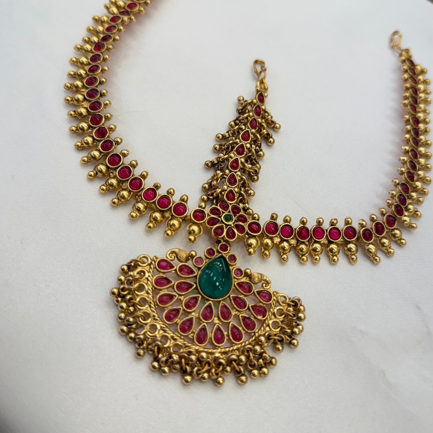 Mookuthi Kireetam Layer Tikka