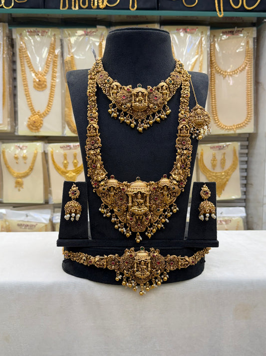 Antique Design Work Bridal Set