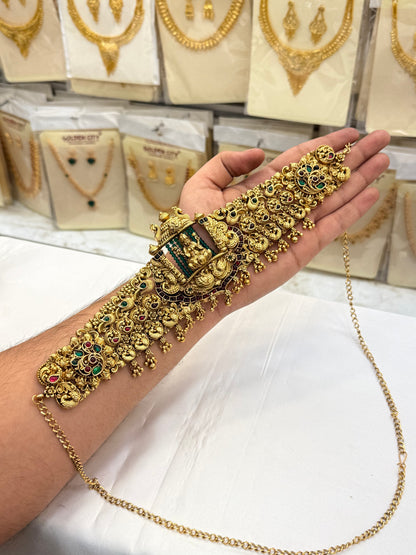 Trending Antique Bridal Set
