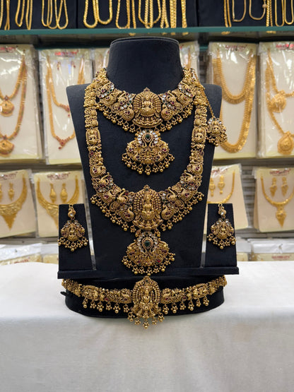 Antique Kundan Designs Bridal Set