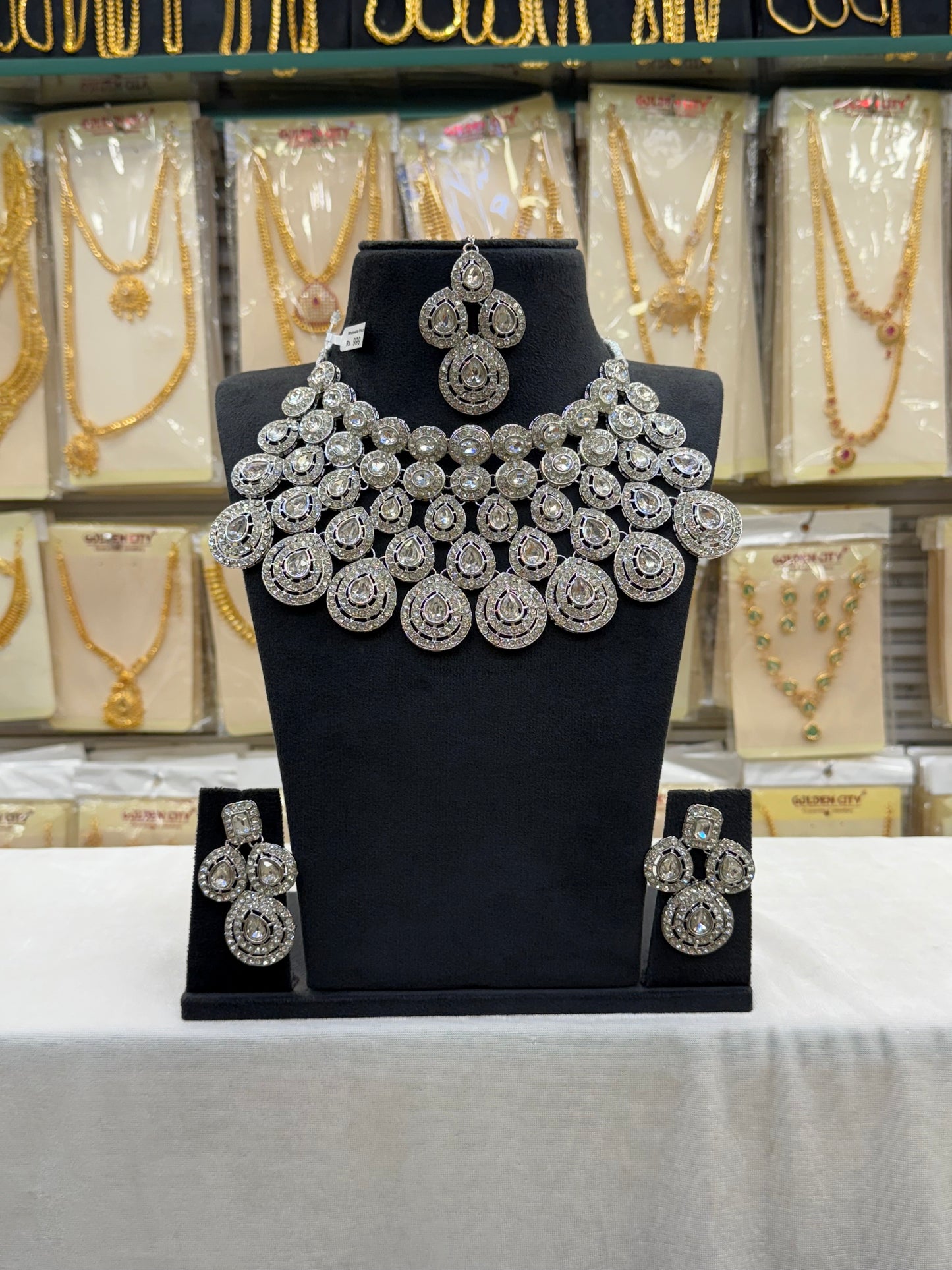 White Kundan stone Necklace