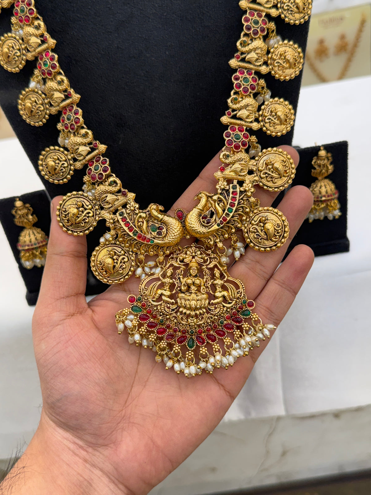 Antique Heritage Elegance Haram