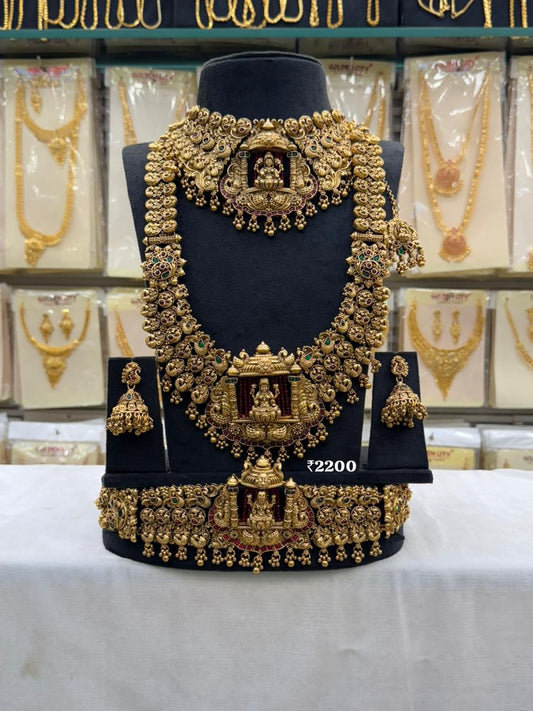 Trending Antique Bridal Set