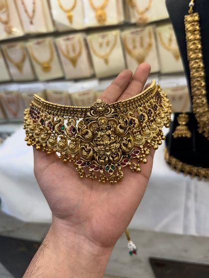 Trending Antique Choker  Bridal Set