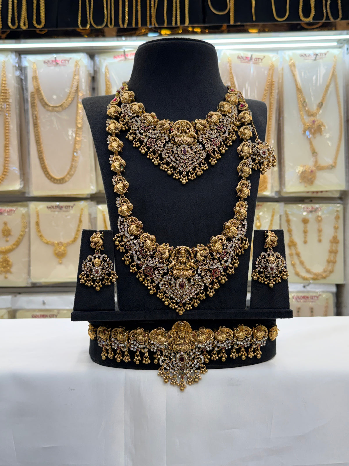 Antique Stone Elegance Bridal Set