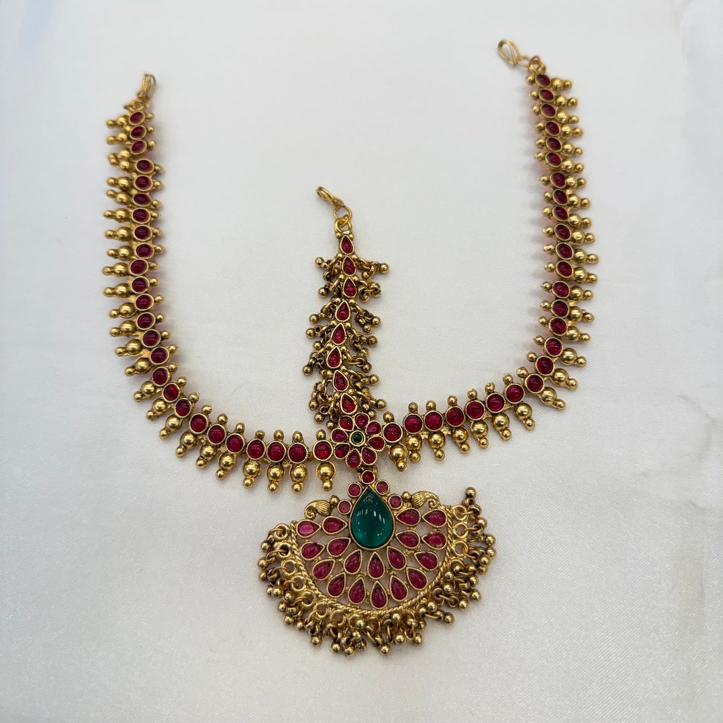 Mookuthi Kireetam Layer Tikka