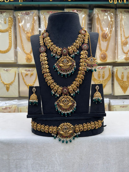 Kerala Design Green Beats Bridal Set.