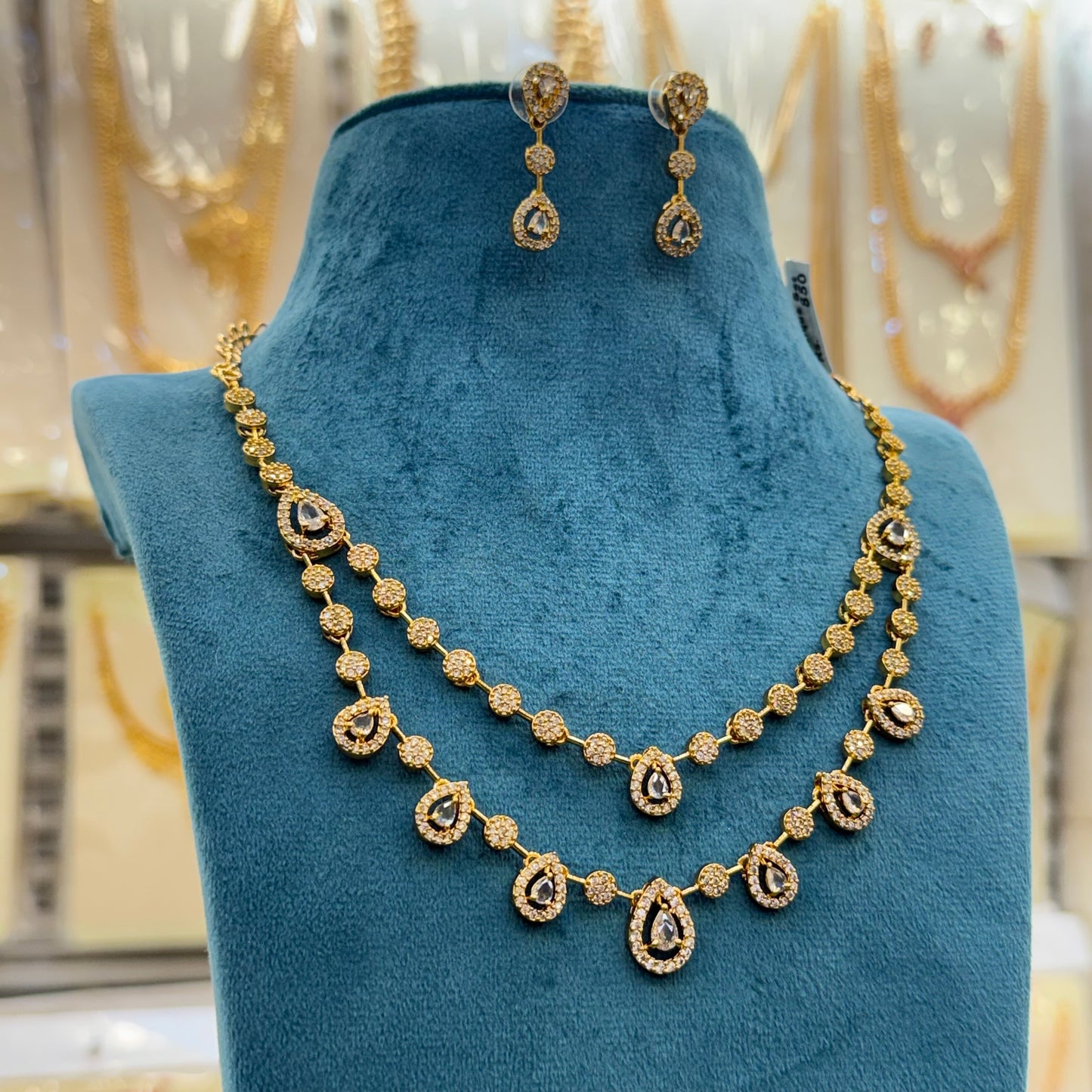 White stone Layer Necklace