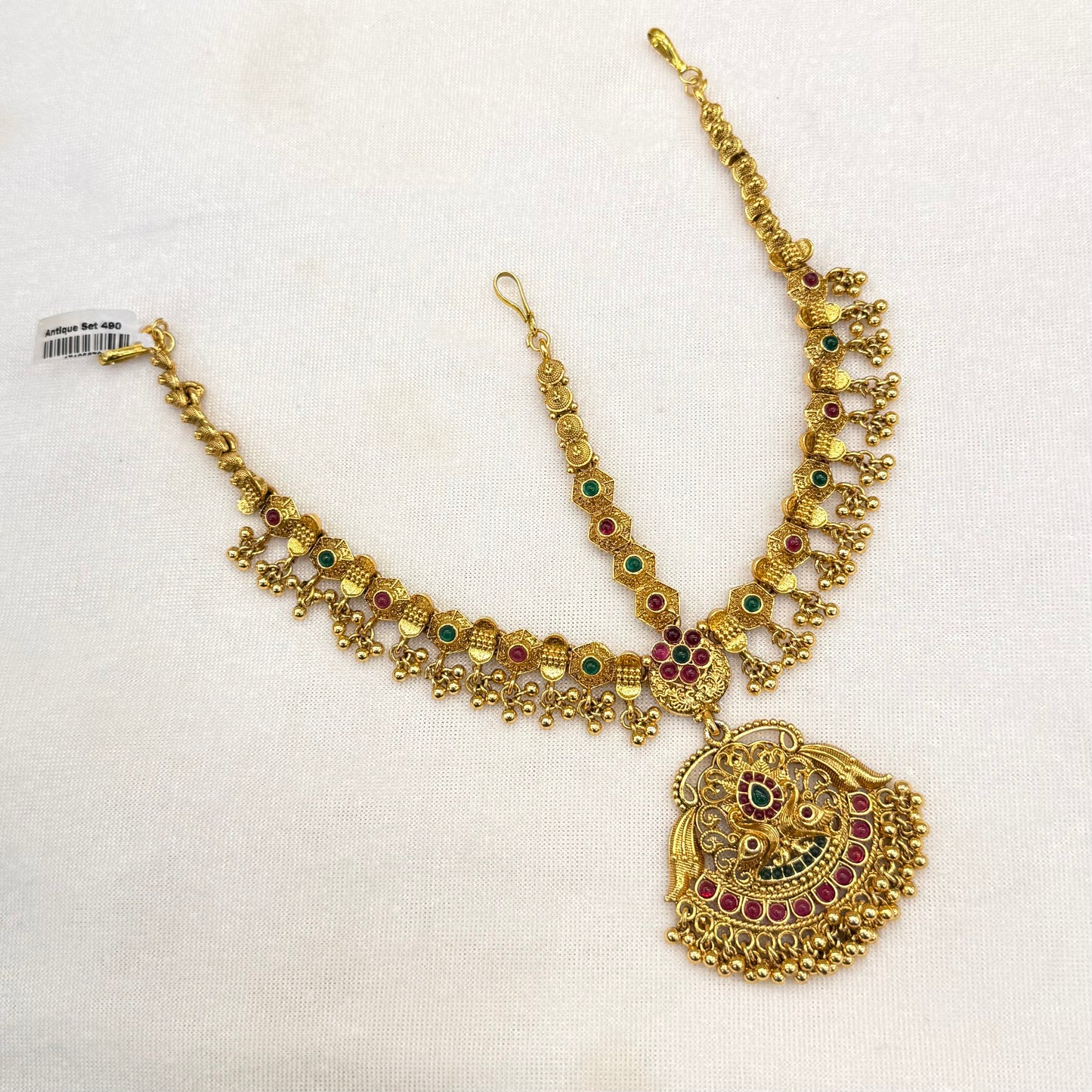 Emerald Drop Mukut Layer Tikka