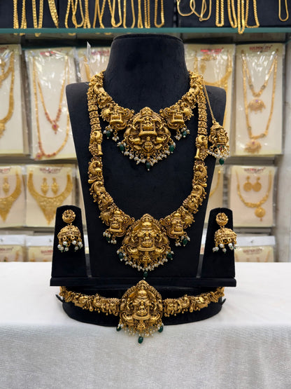 Antique Heavy Design Green Beats Bridal Set