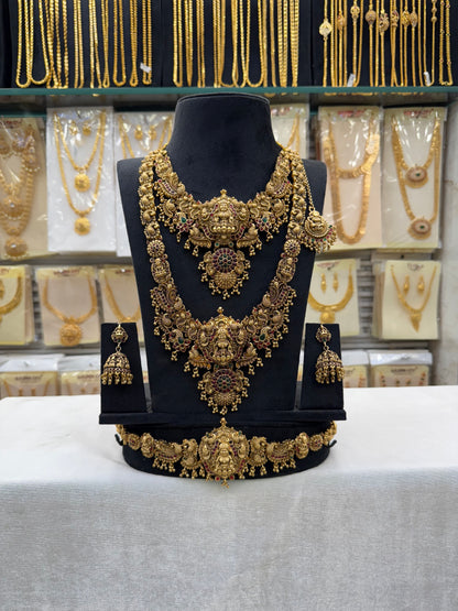 Antique Heavky Bridal Set