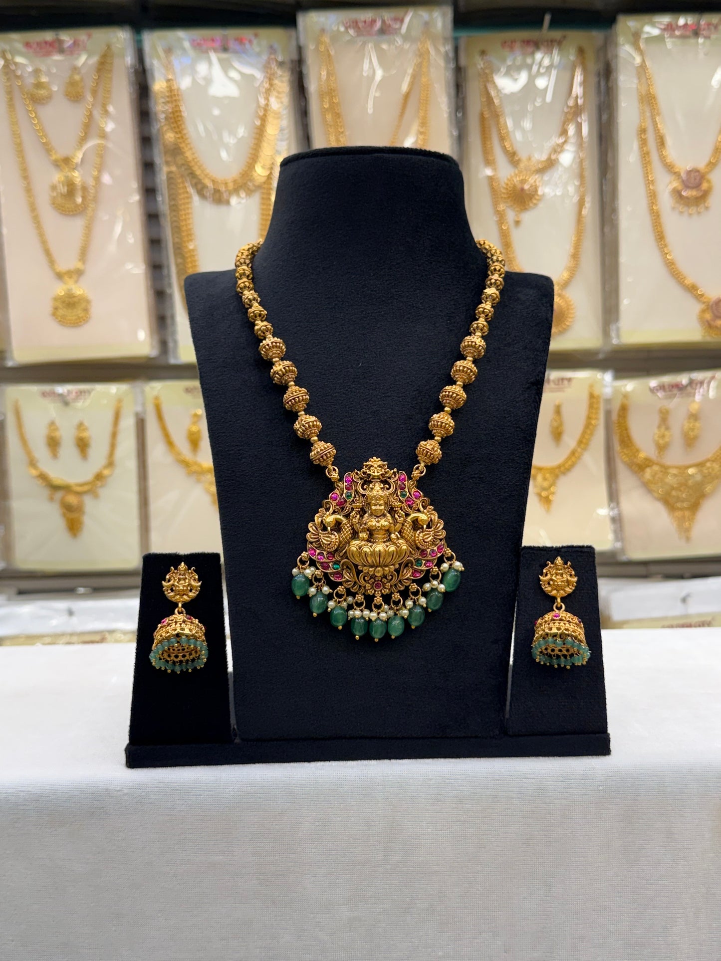 Ball Chain Pendant Necklace