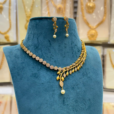 Coral Glow Necklace