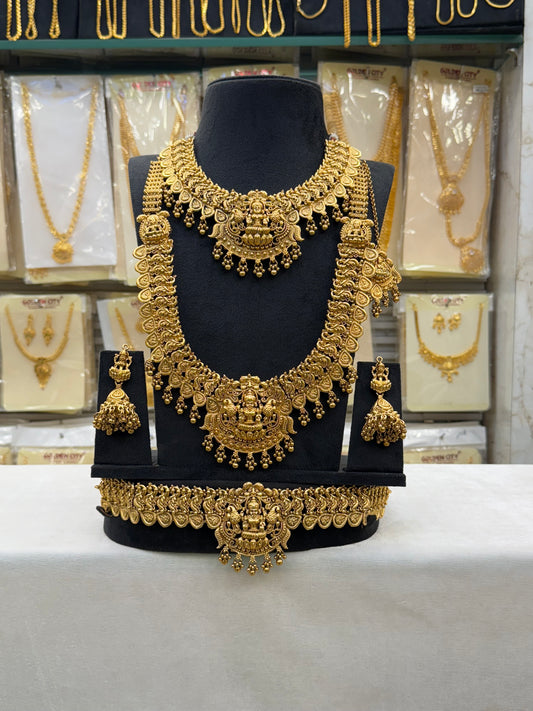 Antique Golden Bridal Set
