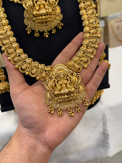 Golden Design Bridal Set