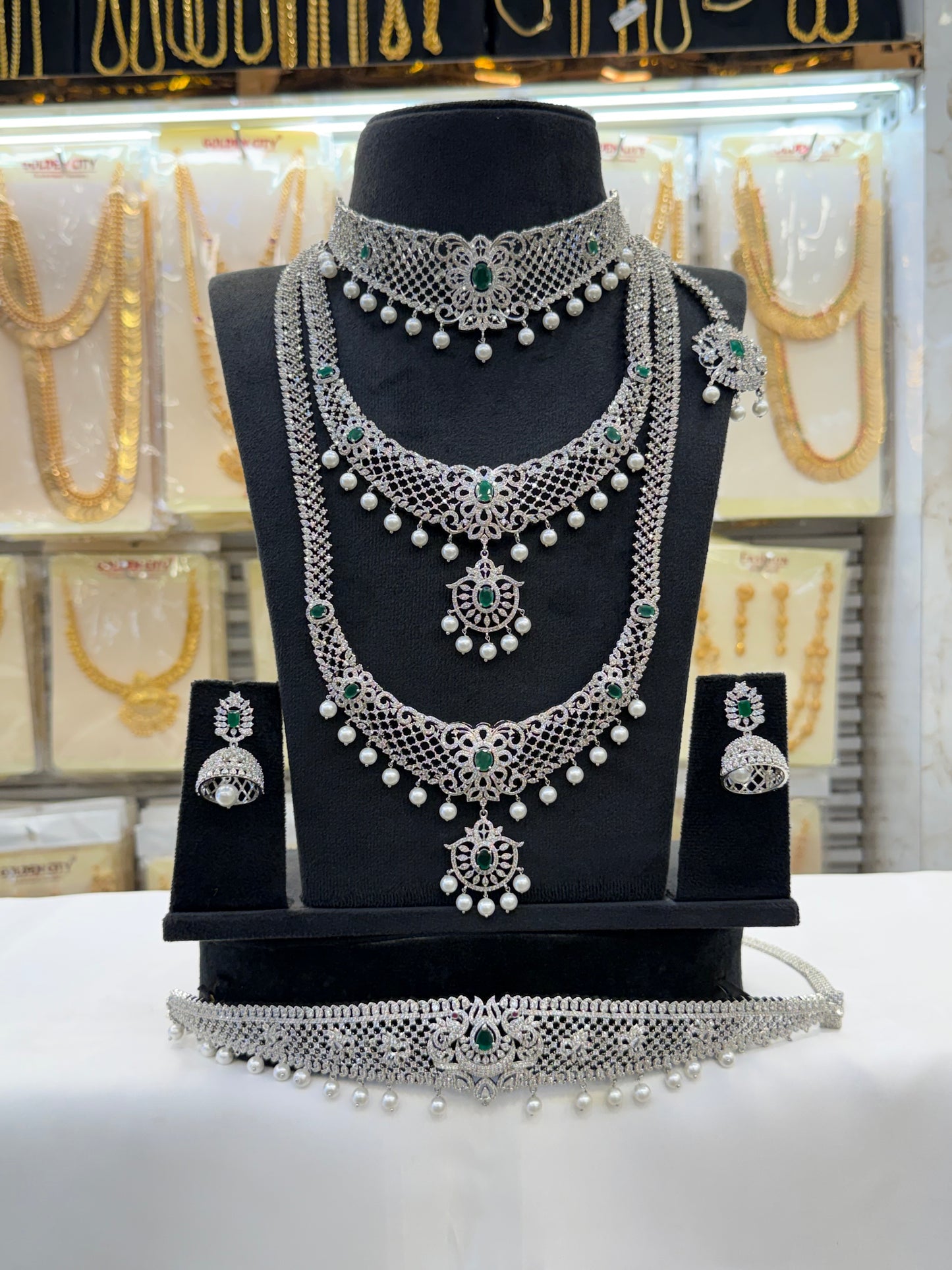 A.D Stone Bridal Set & Hipblet