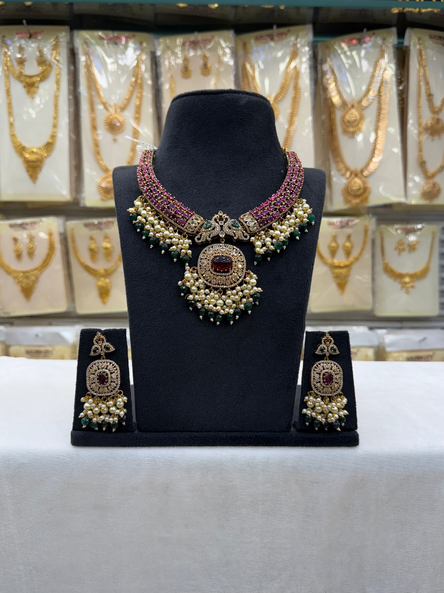 Victorian Green Beats Necklace