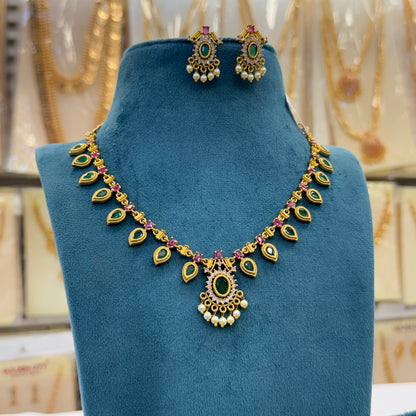 Keralam Emerald Classic Necklace