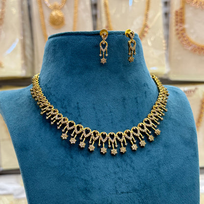 Vamika Antique Diamond Necklace